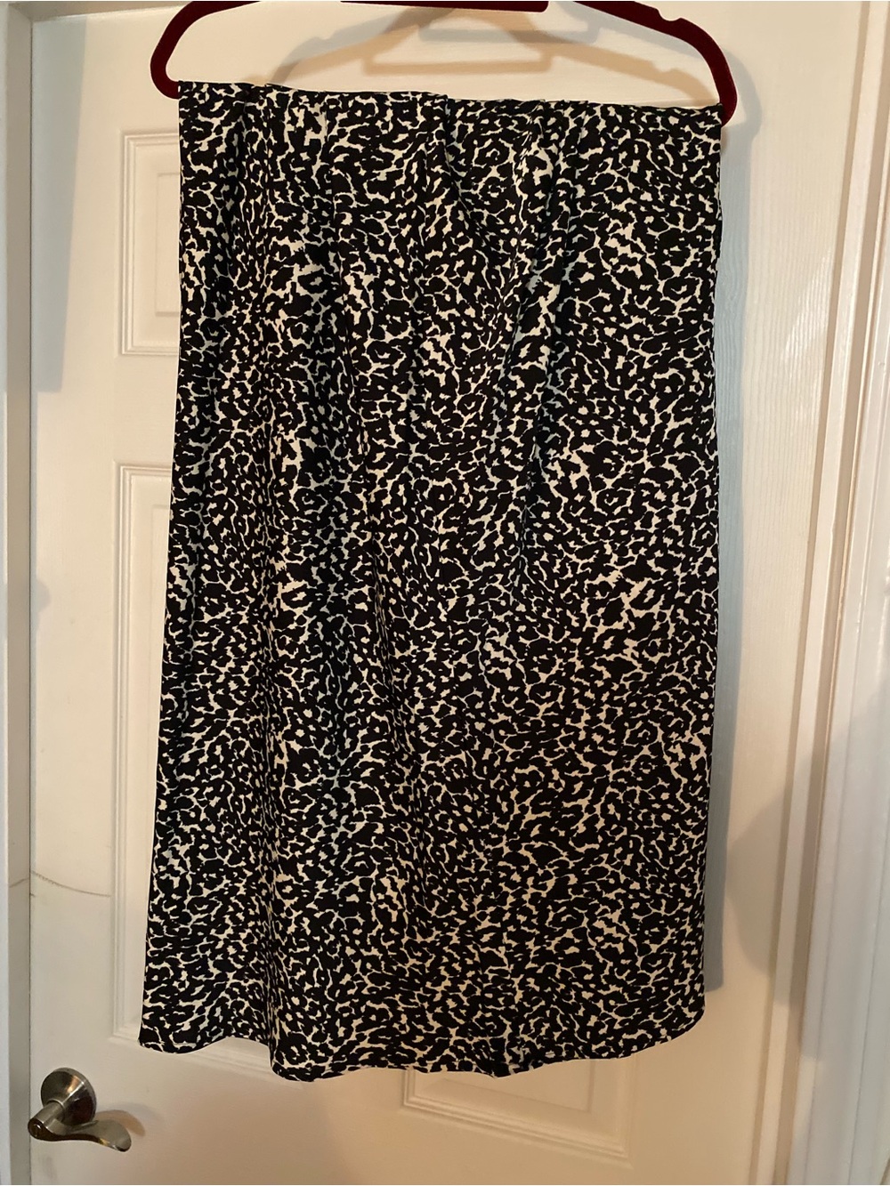 a new day Black and White Animal Print Midi Skirt